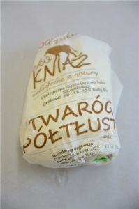 TWARÓG PÓŁTŁUSTY (około 0,45 kg) -  KNIAŹ (NA ZAMÓWIENIE)